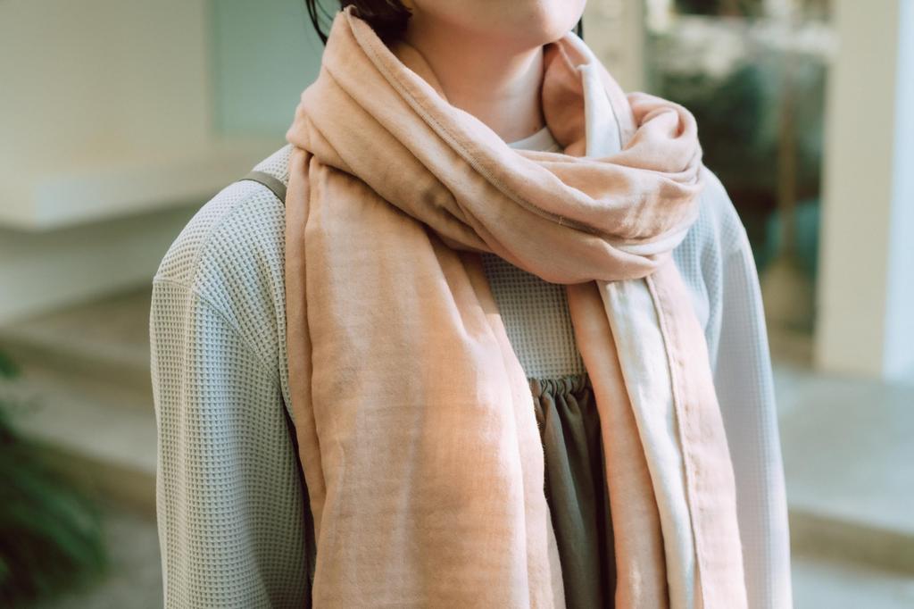 Soft Gauze Charcoal [Snow Peak] Shawl,