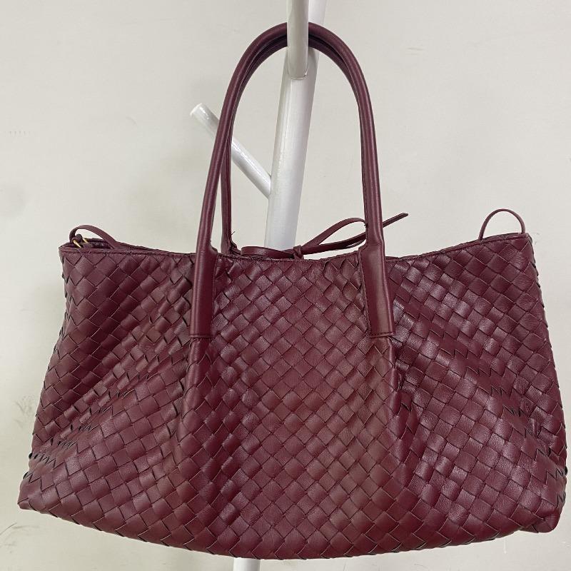 Frühlings- und Sommer-Neuheiten gewebte Damenhandtaschen, hochwertige tragbare Schultertaschen, geräumige Handtaschen für Pendler