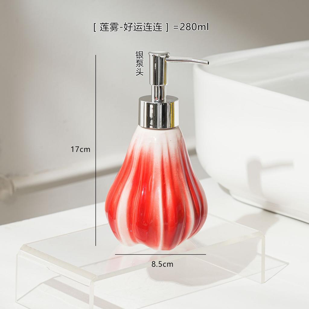 Creative Ceramic Lotion Bottle Hand Soap Hotel Bathroom Shower Gel Shampoo Dispenser Cartoon Strawberry Soap Dispenser Bathroom