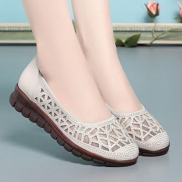Mesh soft leather summer flat-bottomed sandals hollow breathable thin single shoes beef tendon soft-soled shoes