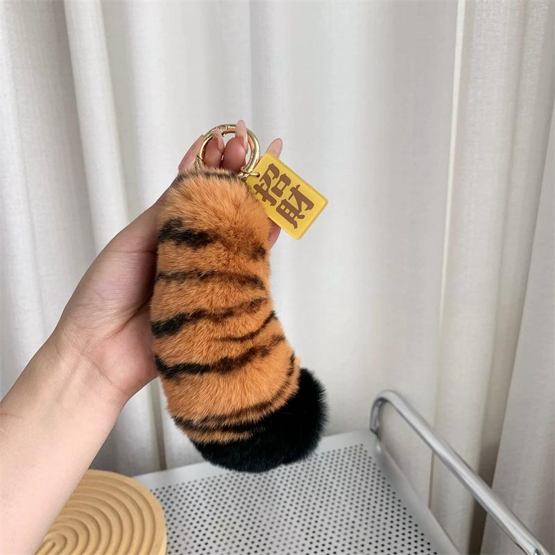 2025 New Plush Pendant Tiger Tail Claws Real Rex Rabbit Hair Tiger Spot Leopard Print Keychain Bag Pendant Lucky