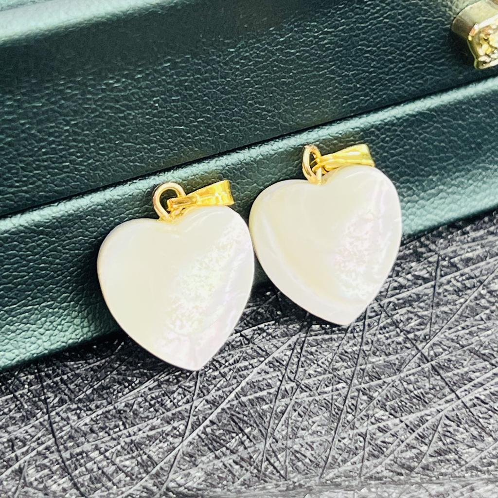 5Pcs, White Natural Shell Pendant With Gold Color Buckle, Fashion Handmade Heart Charms for Jewelry Making DIY Necklace Earring Accessories, 15×15mm