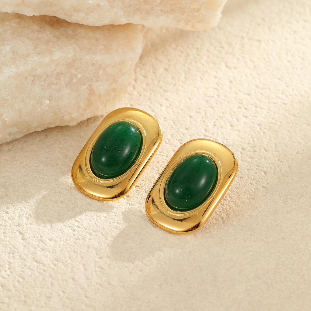 GEMCHIC Women's Retro Geometric Oval Stud Earrings Fashion Gold Tone Resin Statement Jewelry
