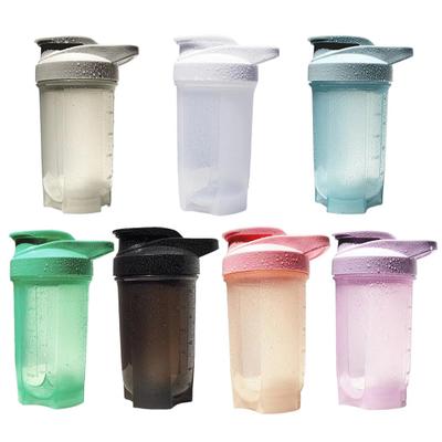 Yousheng Protein Shaker Cup con Blender Ball 500ml Shaker a bocca larga per una facile miscelazione Bottiglia portatile per proteine del siero del latte per sport, viaggi, campeggio