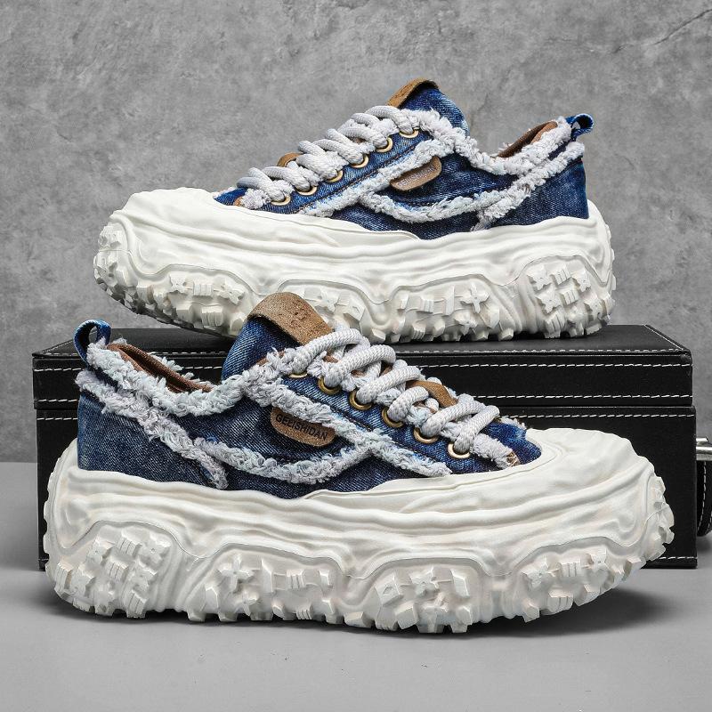 Men Thick Soled Shoes New Niche Canvas Casual Shoes Fashion Height Increasing Comfortable Non Slip Lace-Up Chunky Sneakers