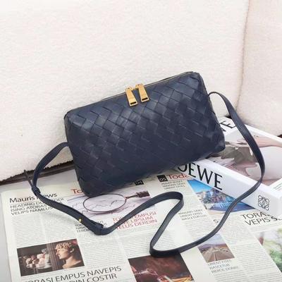 Baodijia's Same Sheepskin Handmade Woven Small Square Bag Single Shoulder Crossbody Bag Fashionable Classic Versatile Trendy Bag