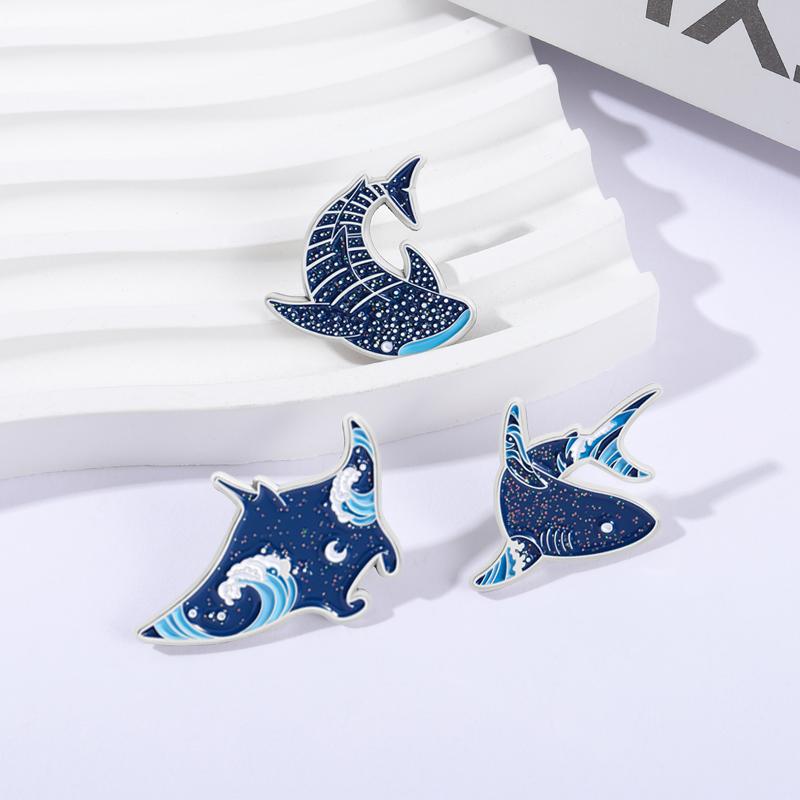 Marine Animals Blue Whale Shaker Enamel Pins Glitter Ocean Sea Animal Brooches Lapel Badge Jewelry Accessories Gift for Friends