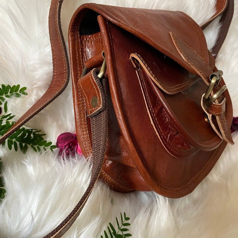 Leather Saddle Bag Christmas Gift Crossbody Bags Women Purses And Bags Halloween Gift Handmade Leather Purse Women Cross Body