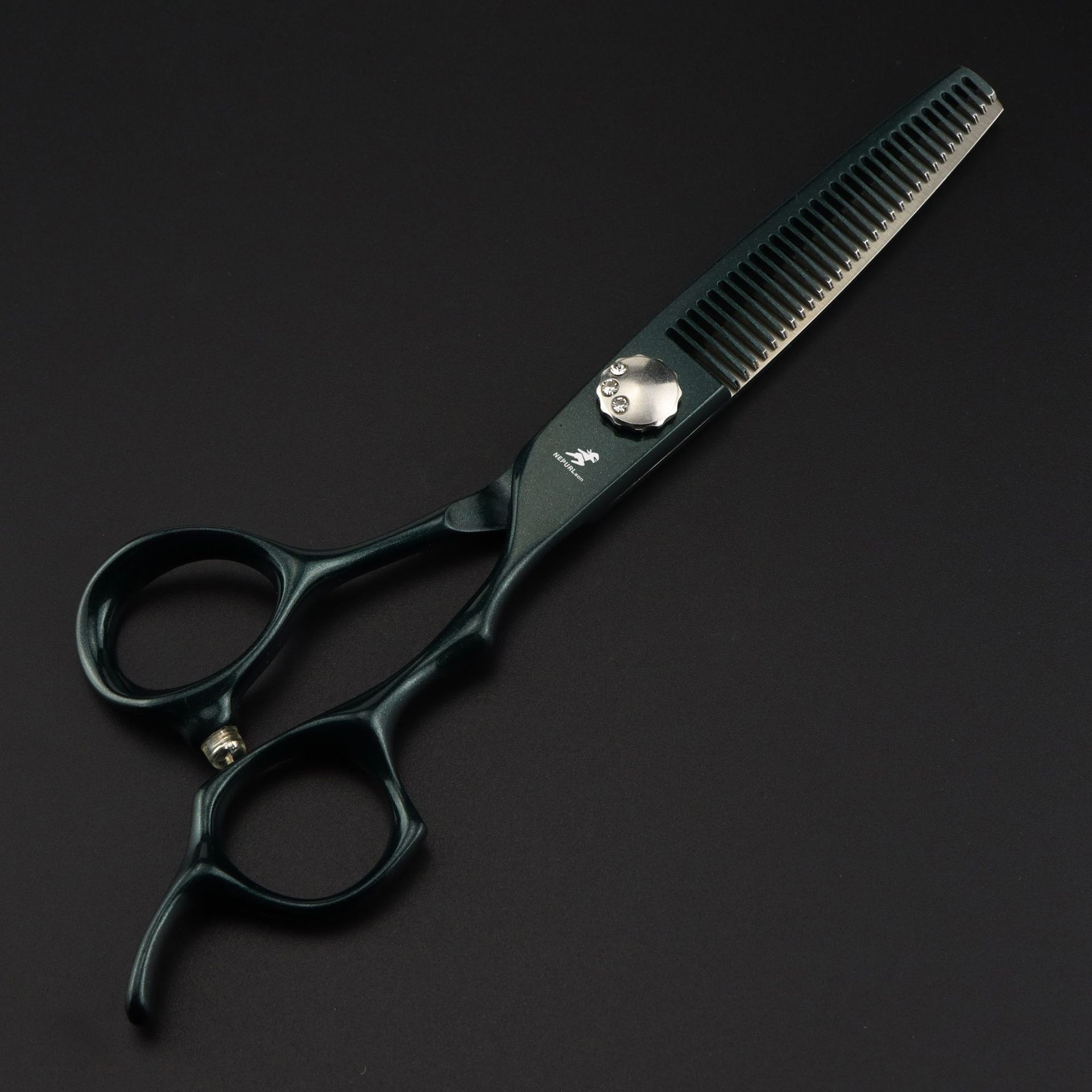 

6.0 Inch Green Paint, Neptune Hair Scissors Straight Cutting Teeth Scissors Thin Cutting Hair Salon Special Foreign Trade Explosion Green dental scissors