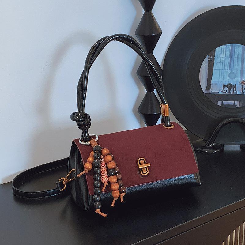 

Simple texture casual shoulder handbag women s 2025 Korean version autumn new foreign style fashion retro messenger bag