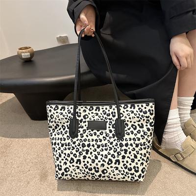 Retro Leopard Print Underarm Bag Temperament Literary Shoulder Bag Foreign Style Relaxation Fashionable Texture Tote Bag