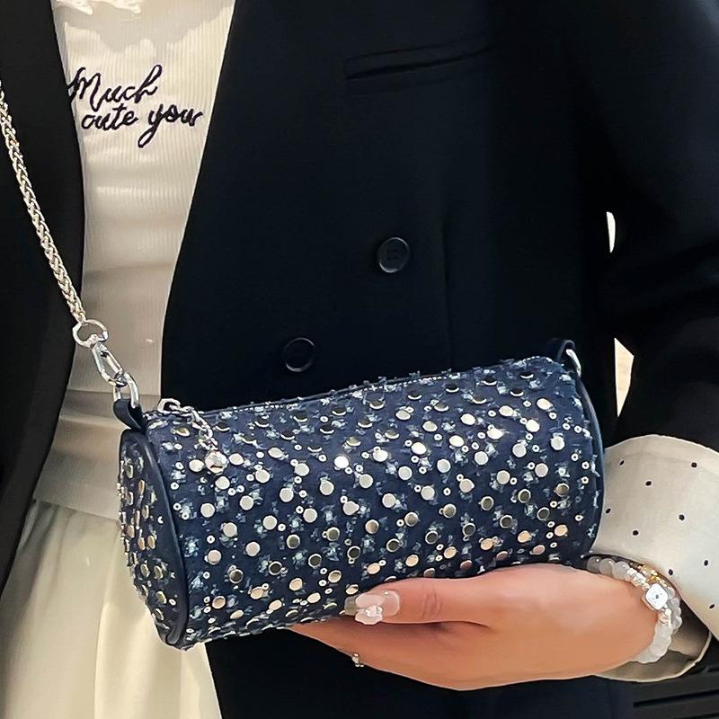 2025 Summer New Mobile Phone Bag High Value Fashionable Rivet Round Bag Fashion Casual Messenger Bag Punk Bag