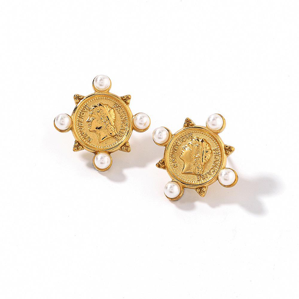 Ying Tai High Polish 18K Gold Queen Portrait Retro Stud Earrings - Stainless Titanium Steel, Fade-Resistant.