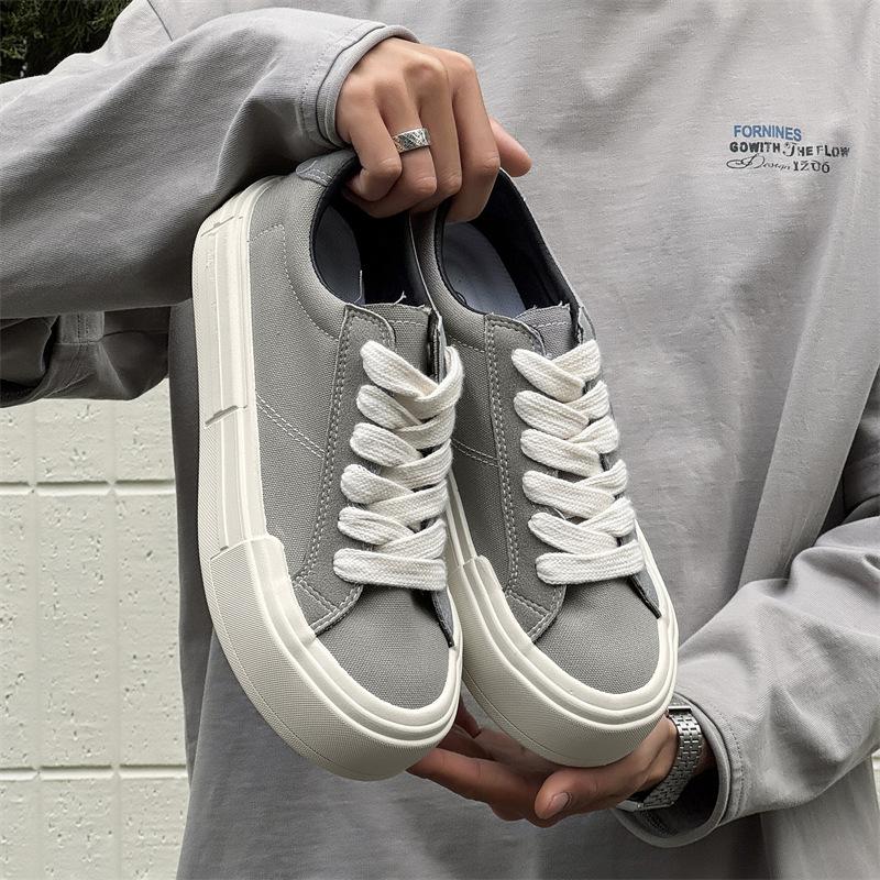 Nové plátěné boty s nízkým svrškem sportovní a volnočasové pánské boty niche silná podrážka zvyšující výšku plátěnky pánské