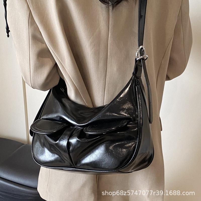 2025 new bag women's niche design Sen Meng women's bag autumn and winter retro feeling foreign tote bag shoulder messenger bag