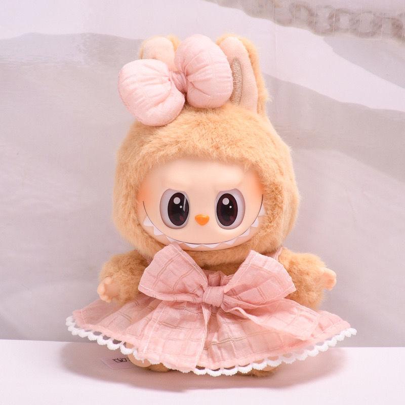 Trägerrock-Set Erste und Zweite Generation Labubu Sitzende Party Vinyl Blind Box Riemen Stoff Kleidung Niedlicher Rock Babykleidung