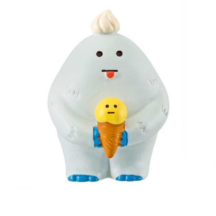 Creative Japanese Zakka Snow Cat Miniature Ornament for Cold Drink Shops
