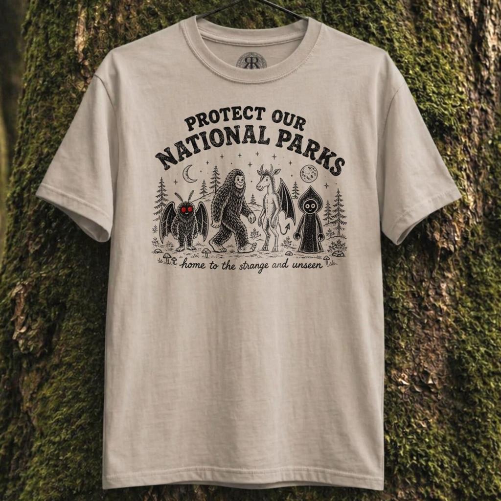 Camiseta Proteger Nuestros Parques Nacionales - Camiseta Gráfica de Criptido, Bigfoot, Mothman