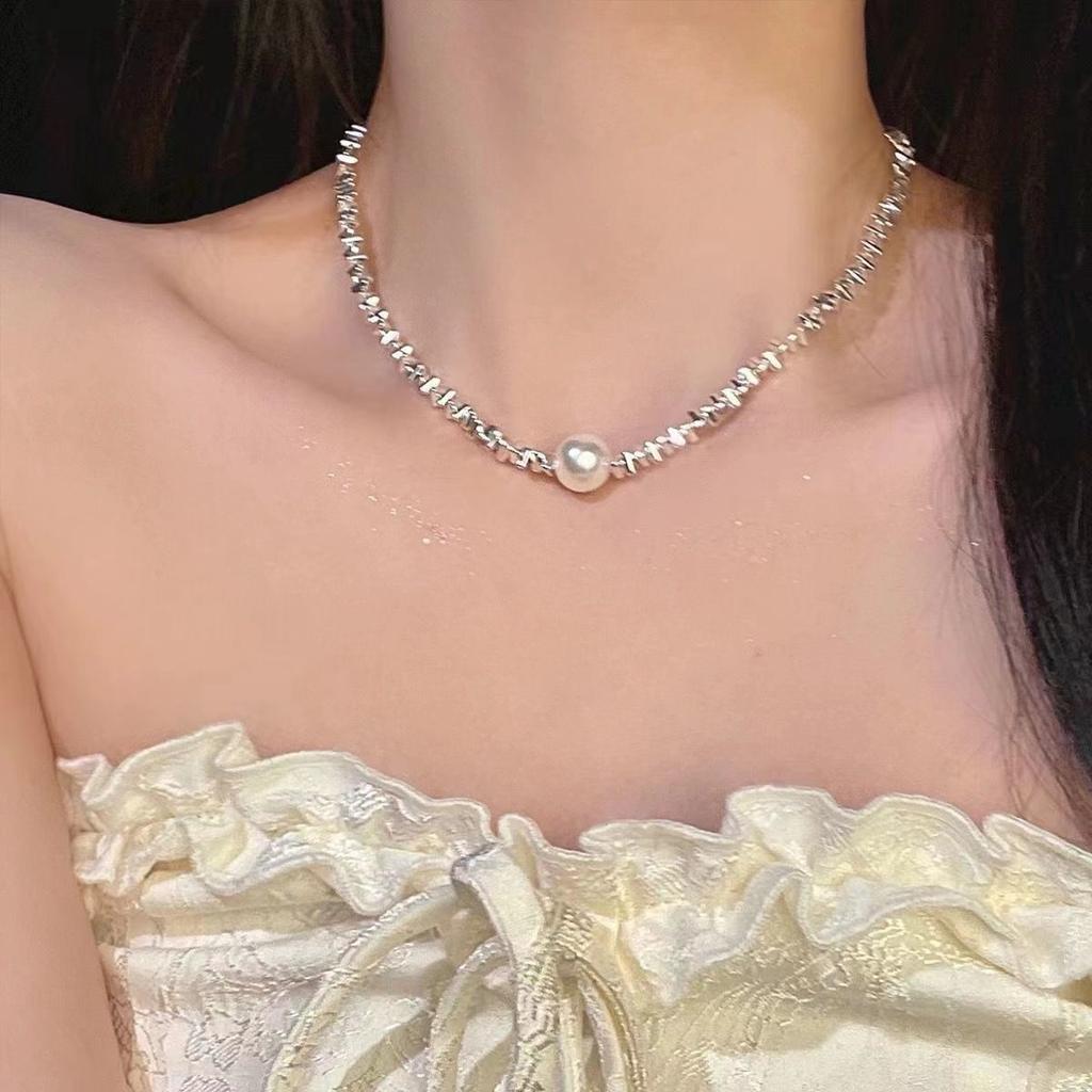 Temperament The Same Pearl Necklace Silver Light Luxury High-end Girls Design Birthday Gift Collarbone Accessories