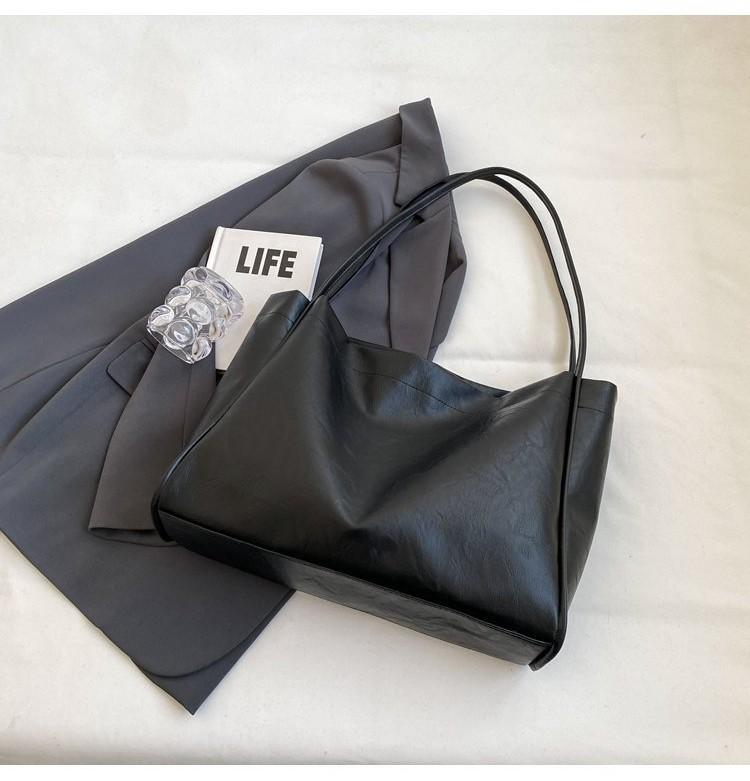 Stylish Korean Inspired Simple Women's Tote Shoulder Bag For Casual School Use