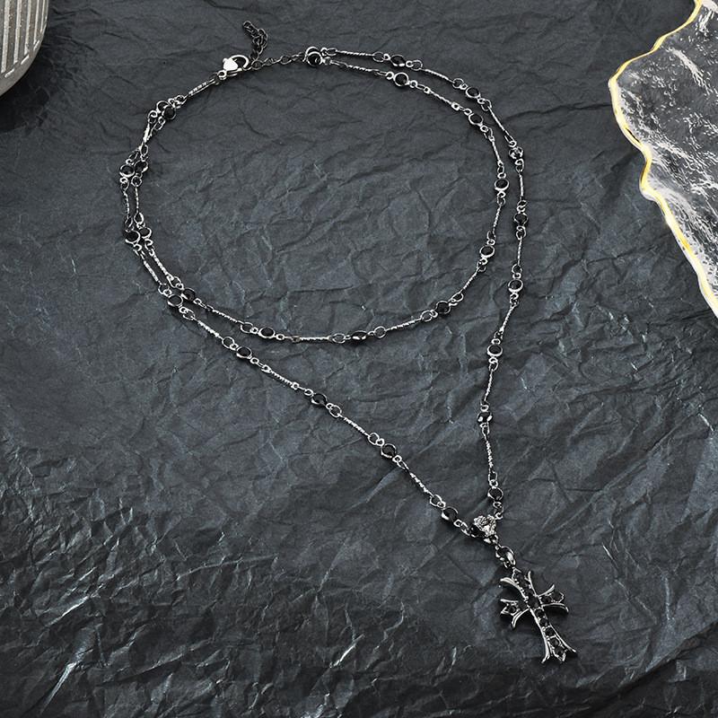 Geometric Cross Elegant Pendant Necklace For Women With Silver Tone And Luxurious Style