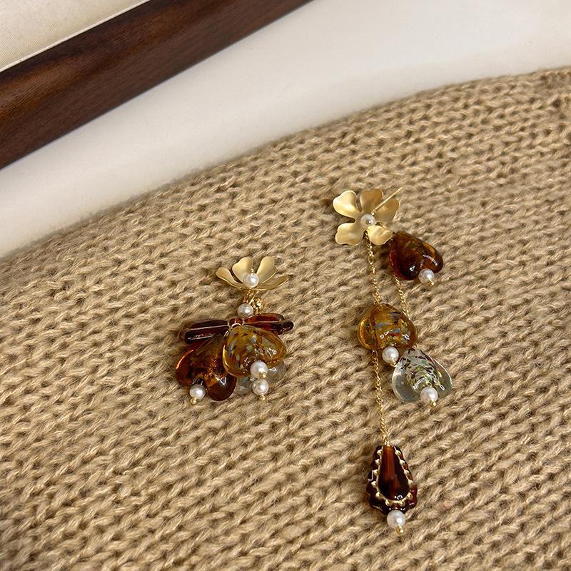 

Серебряные игольчатые асимметричные серьги-сердечки с узором Майяра – Женская мода Light Luxury silver needle