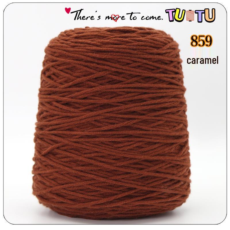 

8-Strand Milk Cotton Yarn Cone – Bumpy, Handcrafted Yarn for Cotton Lovers