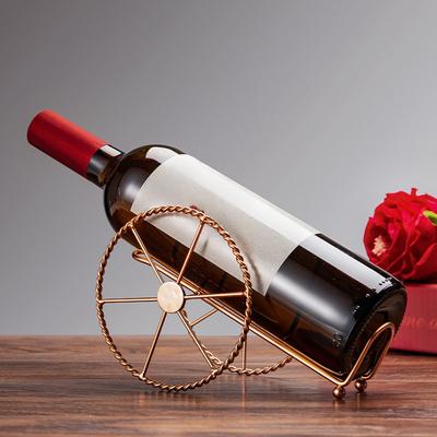 Retro Metal Kırmızı Şarap Rafı Bronz Demir Tekerlekler Tasarım Şarap Tutucu Ev Bar Dekor Raf Ekran Bira Viski Şarap Şişesi Tutucu