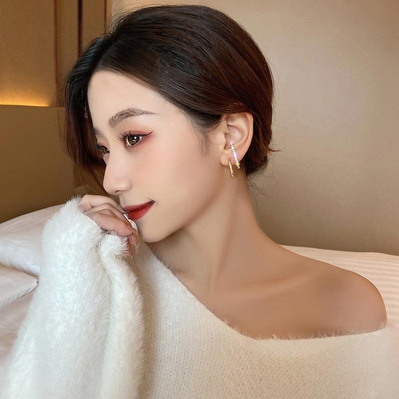 Women Korean Style Elegant Rhinestone Inlaid Geometric Fashion Earrings Jewelry