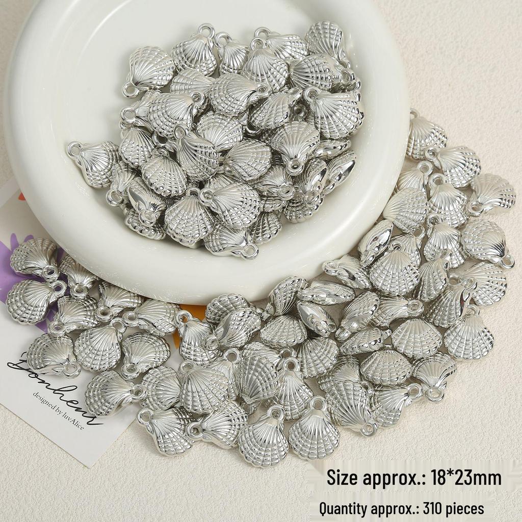 Acrylic Electroplated Heart Pendant Beads for DIY Necklaces, Phone Chains, and Bracelets.