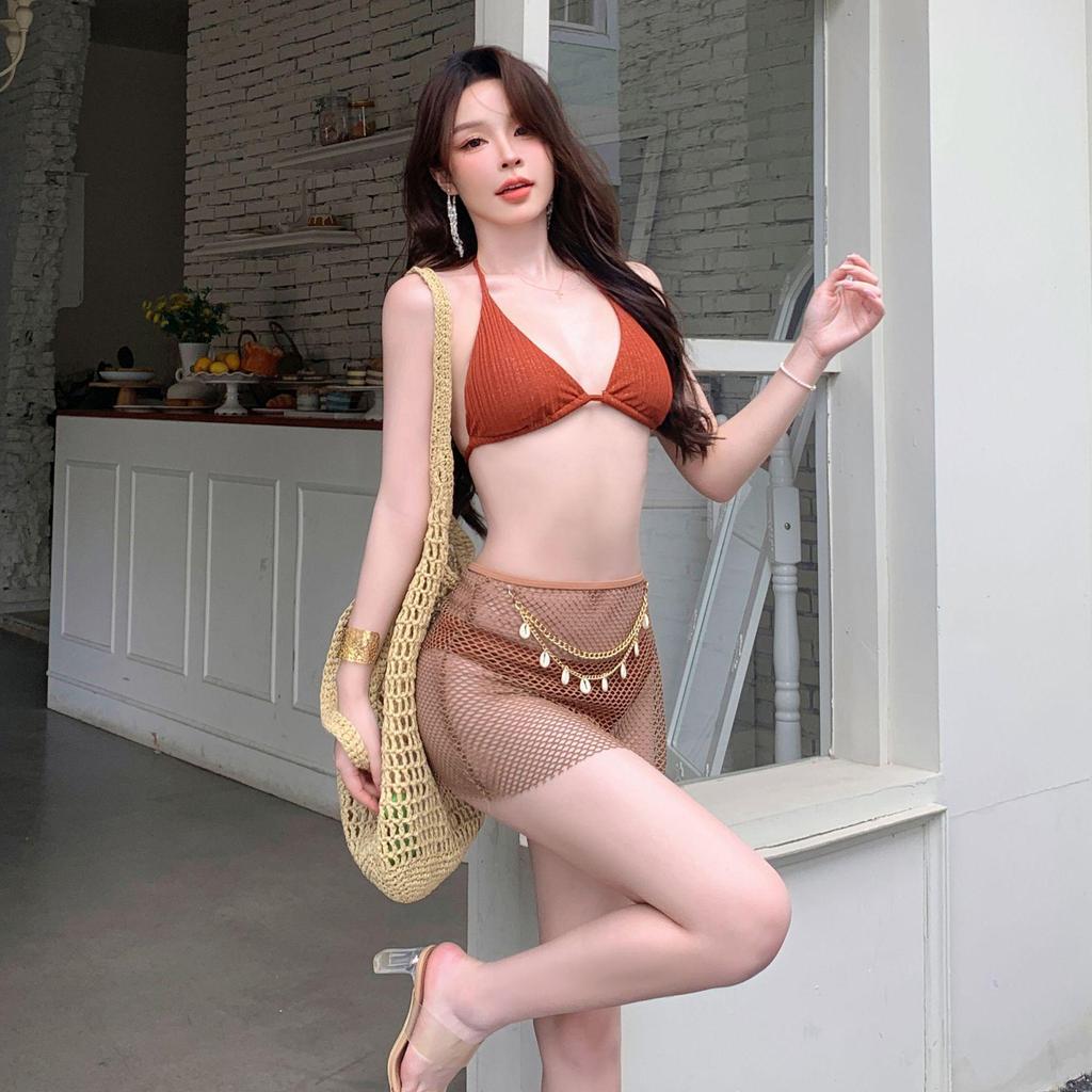 E-commerce Stylish Influencer Three-Piece Swimsuit Set for Small-Chested Women - Split Bikini for Vacation or Hot Spring.