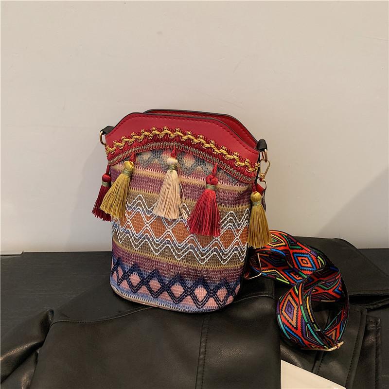 2023 Новый этнический стиль Трендовая повседневная мода Западный Миа Вышитая широкий ремень Кроссбоди На плечо Сумка-ведро розовый