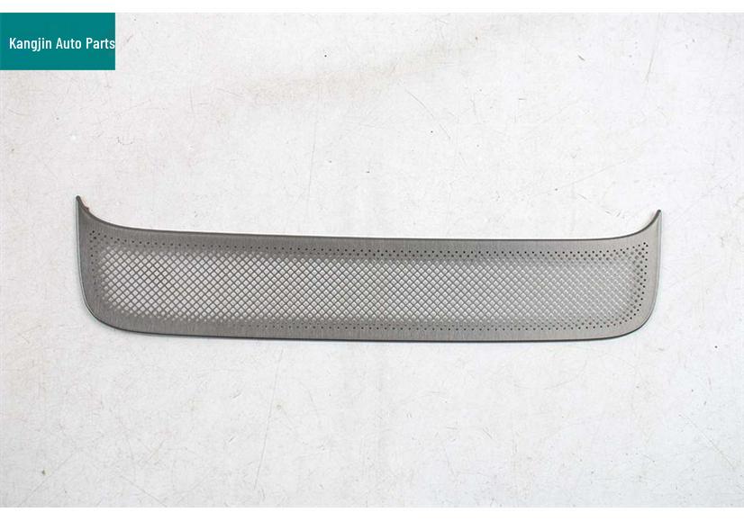 Black Titanium Dustproof Speaker Cover for Wuling 26 Hua Jing S Third Row Seat