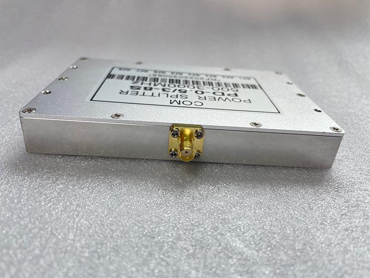 SMA RF 0.5-3GHz Microstrip Power Divider 1-to-8 High-Frequency Passive Splitter