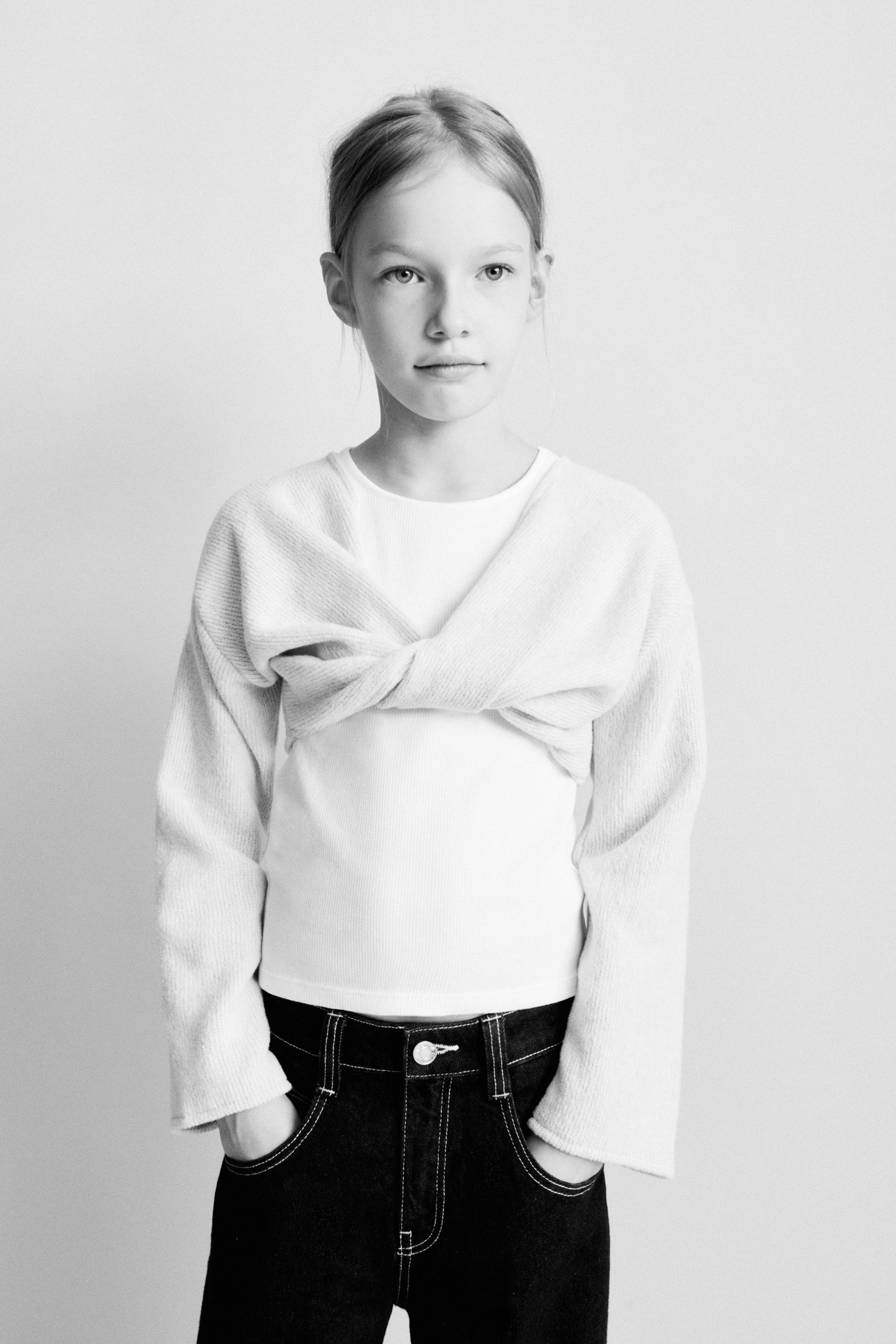 

DOUBLE TOP WITH ARM WARMERS