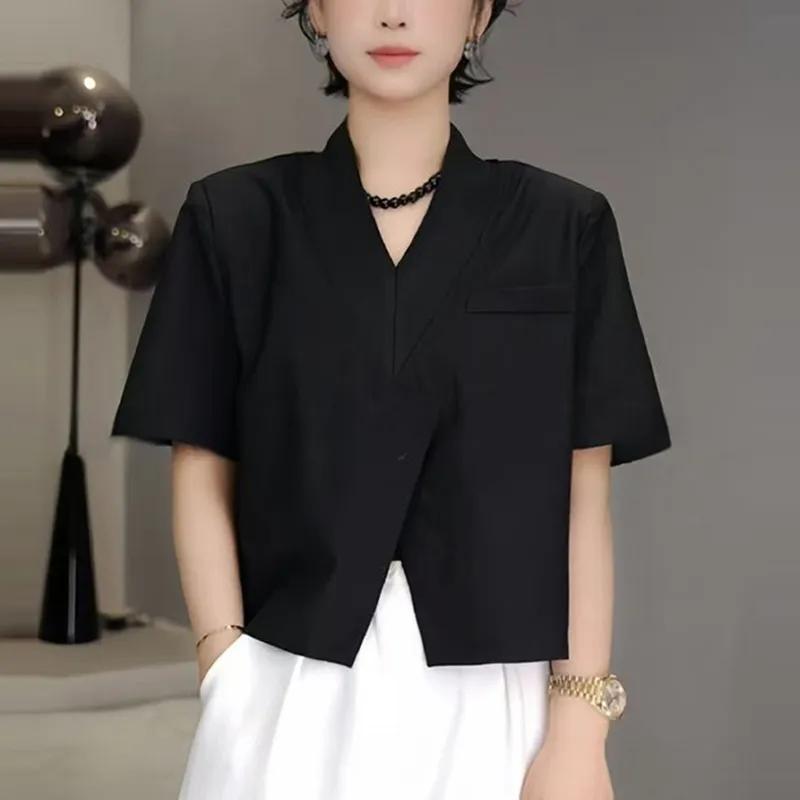 Women's Short-Sleeve Blouse with V-Neck Asymmetric Hem