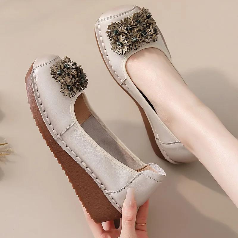 Fashion Handmade Vintage Wedged Shoes for Mature Ladies Genuine Leather Ballet Flats Woman Slip On Easy Fit Shoes Elderly Woman Moccasin