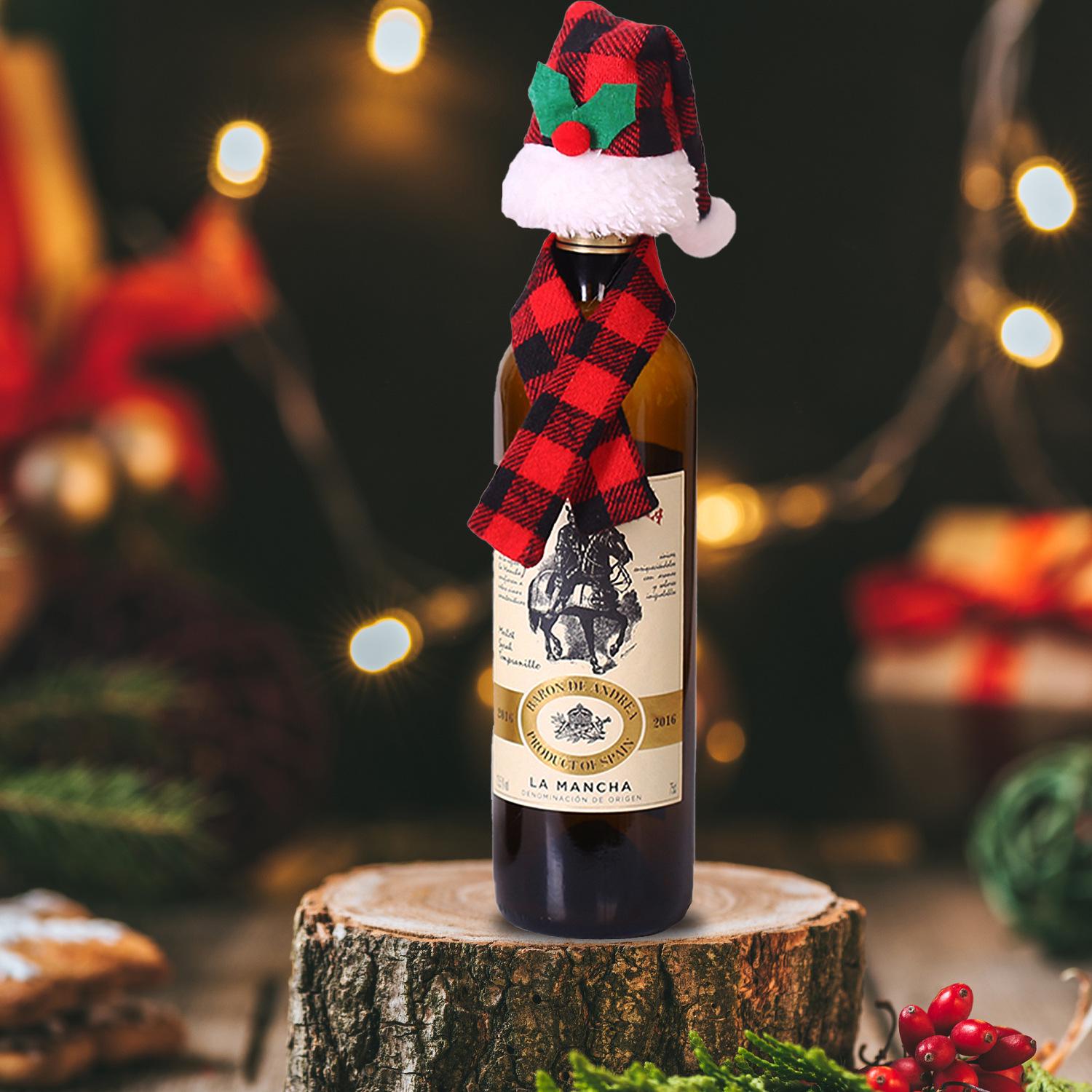 

Christmas Scarf & Hat Red Wine Bottle Decoration Set for Hotel & Restaurant Decor