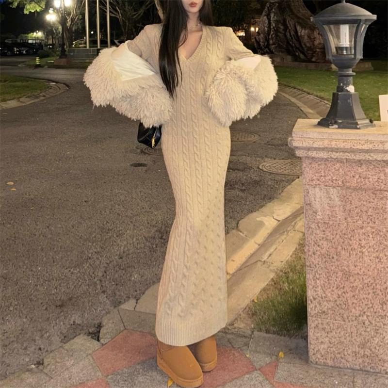 Collar twist pattern long sweater knitted dress children's autumn and winter temperament slim fit, hip base, long dress inside