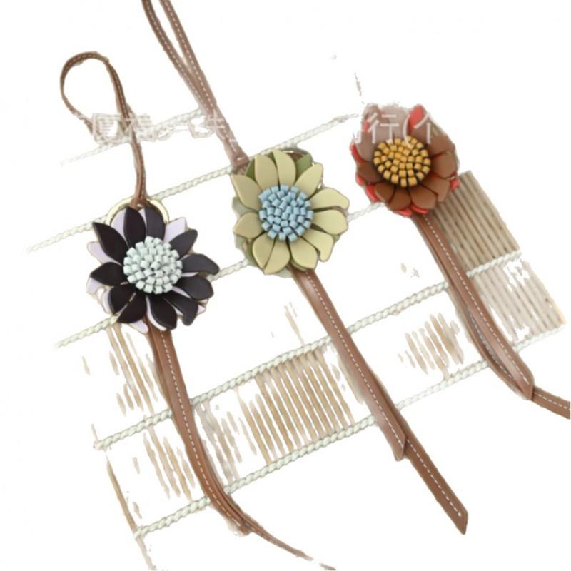 Sunflower Leather Bag Charm Floral Garden Ornament Handbag Decoration