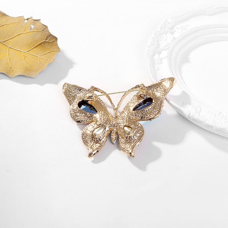 Fashion Rhinestone Shining Crystal Butterfly Brooches For Women Clothing Coat Jewellery Accessries Gifts