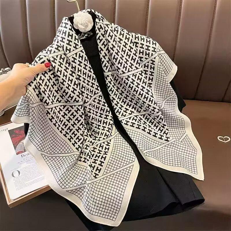 New 91 Foreign Letter Scarf Women's High-end Silk Scarf Square Scarf Cotton and Linen Headscarf Spring and Autumn Fashion Shawl Thin Scarf Sun Protect