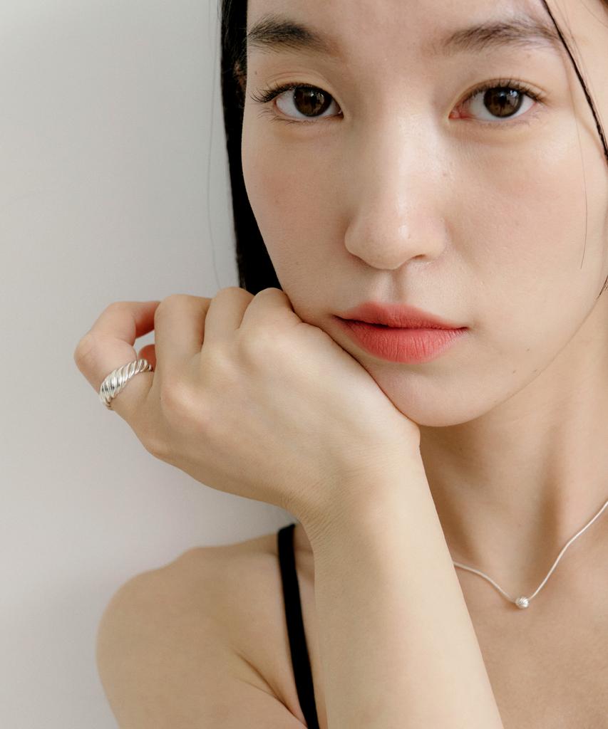 Byweekend Line Ring