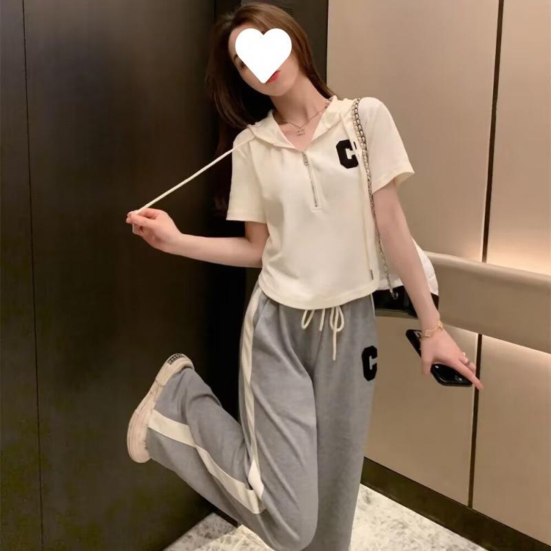 Casual and Sporty Women's Summer Korean Fashion Large Size Loose Hooded Short-sleeved Two-piece Suit