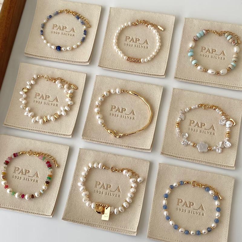 Bracelet Perle Irregulière Forme Spéciale Française Bracelet Femmes Niche Luxe Léger Exquis Doré Demi-Bracelet Bracelet Accessoires
