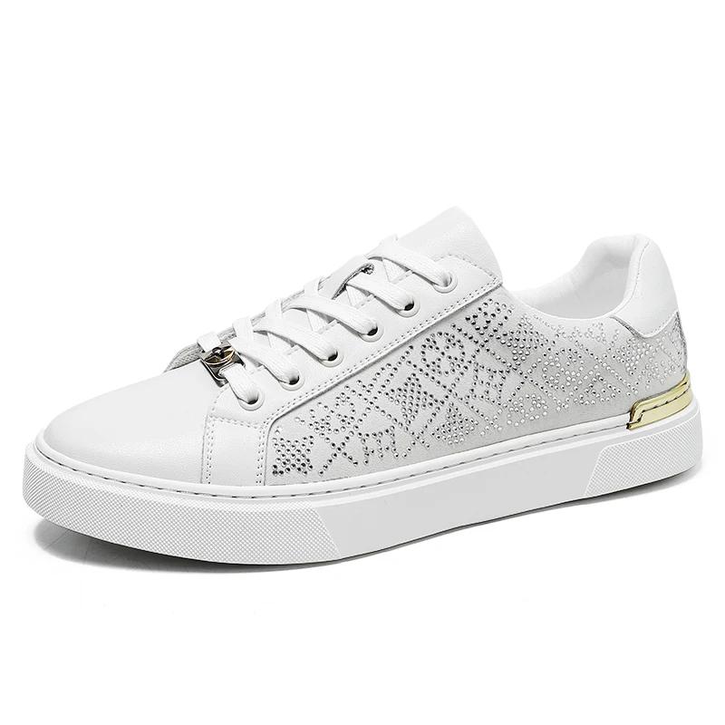 

Модные новые туфли для мужчин Кожаные повседневные туфли Трендовые полосатые туфли на плоской подошве для скейтбординга Молодежная уличная мода Белые кроссовки 39 белый