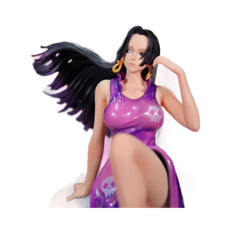 One Piece Boa Hancock Sitting Pose Qipao Figure - Seven Warlords GK Anime Collectible
