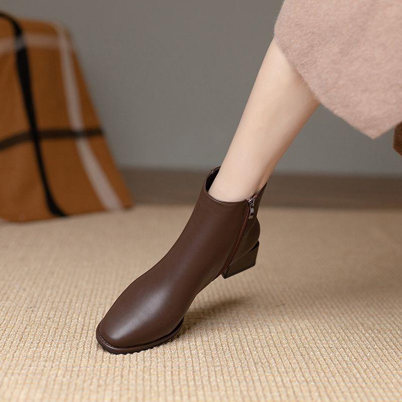 Elegant With Medium Heels Women'S Ankle Boots Autumn Winter Leather Fleece-Lined Booties High Quality Chelsea Female Short Shoes