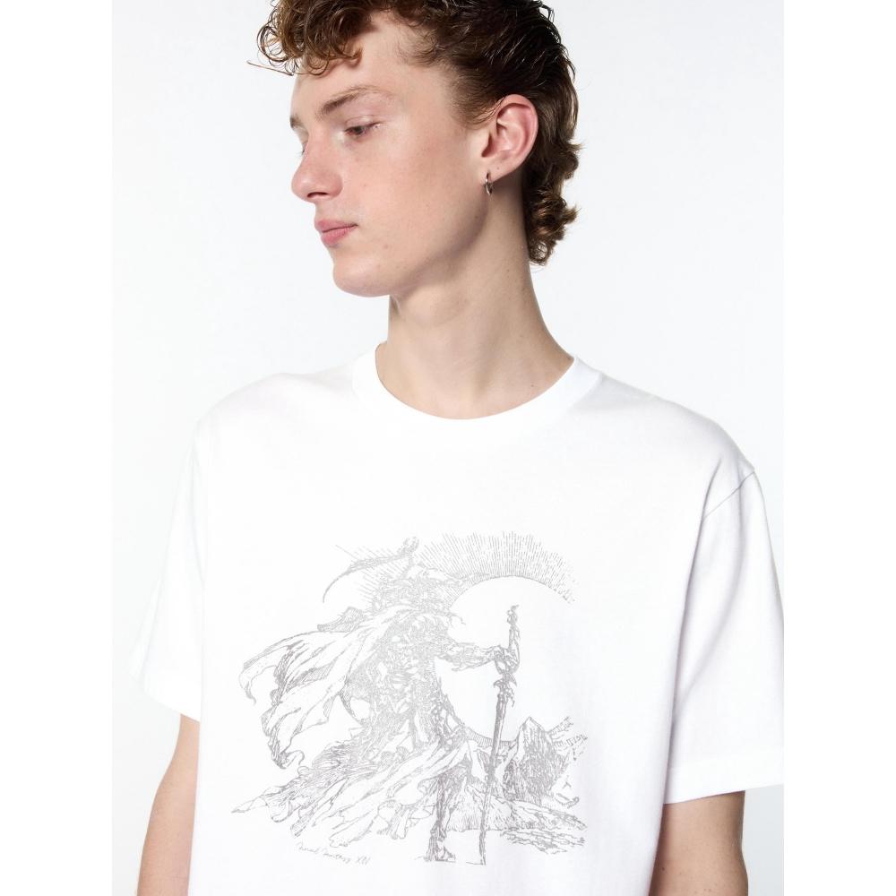 

UNIQLO ЯПОНИЯ Final Fantasy UT