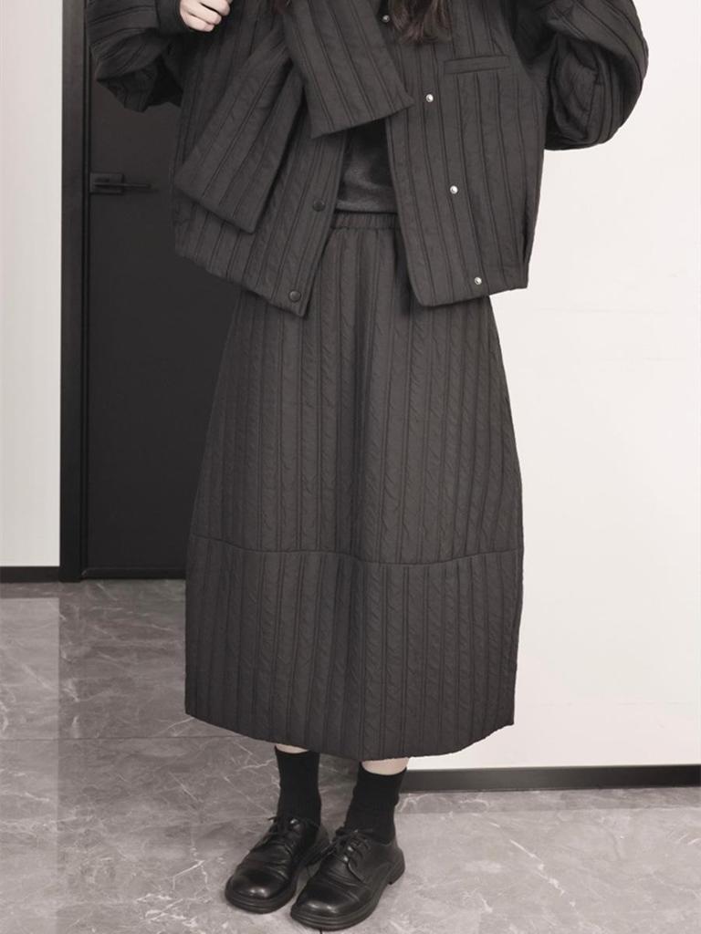 Women's Dark Style French Ribbed Cotton Padded Midi Skirt, Ideal for Autumn/Winter, Quilted A-line Design
